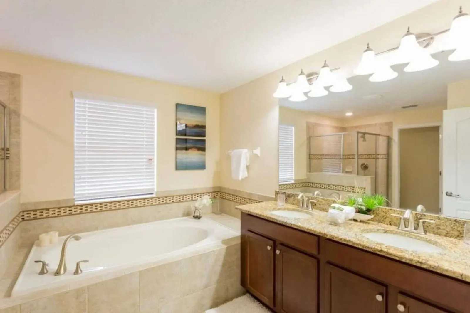 Spacious 5Br Home W/ Pool & Themed Bedrooms! Davenport United States