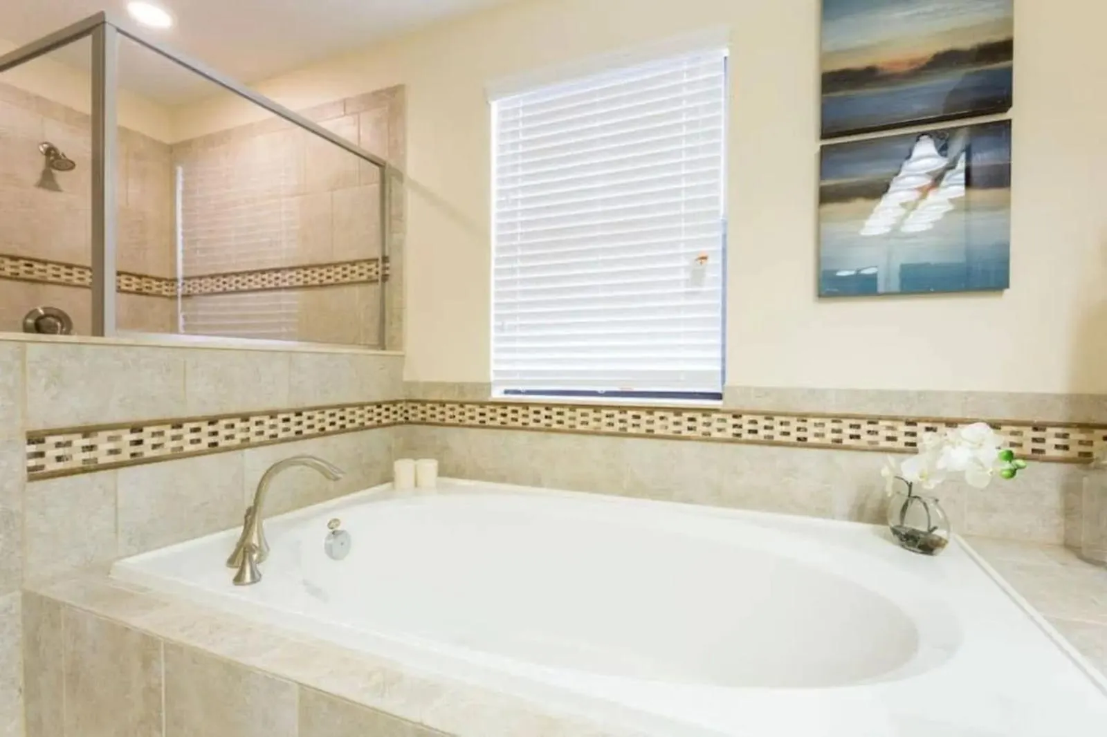 Spacious 5Br Home W/ Pool & Themed Bedrooms! Davenport 0*,  United States
