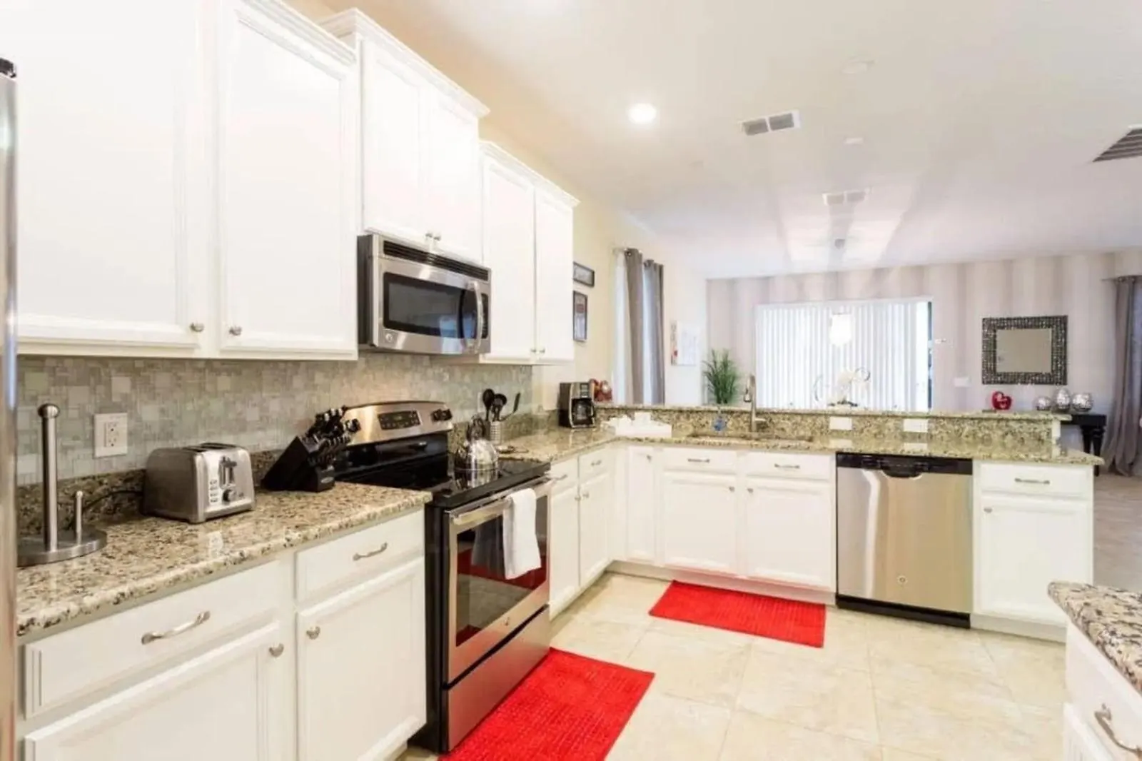 Spacious 5Br Home W/ Pool & Themed Bedrooms! Davenport 0*,